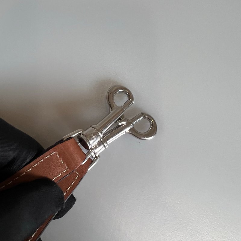 CELINE  白滿版凱旋門斜背包-7