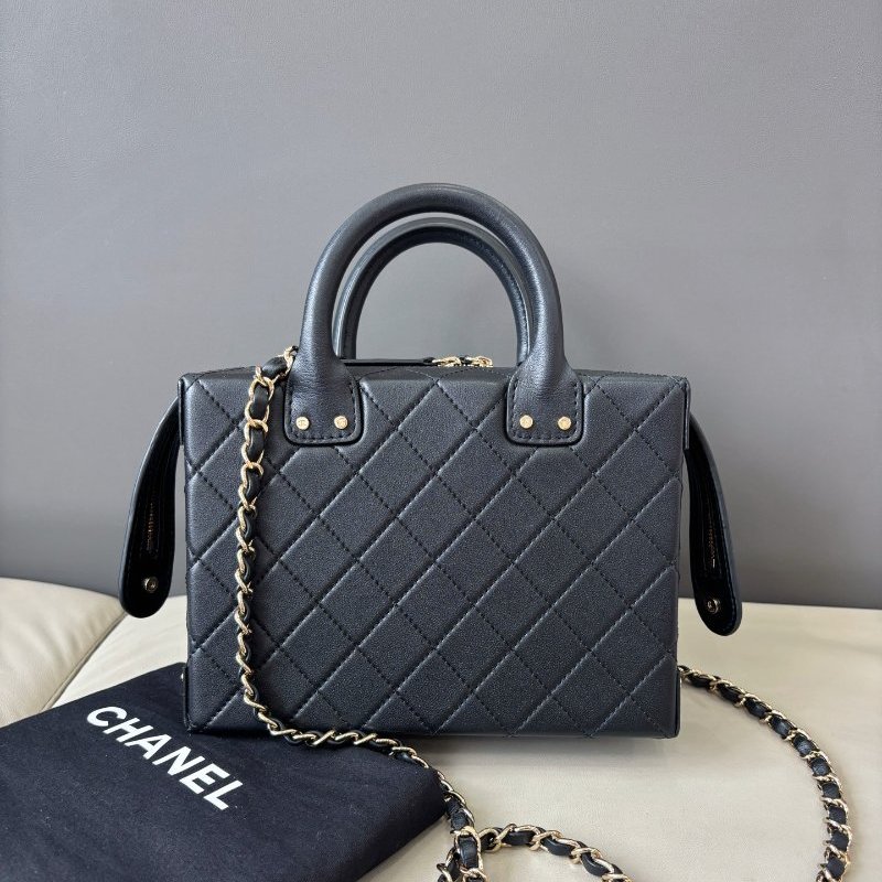近新品 香奈兒/Chanel 黑金化粧盒子包 芯片款-1