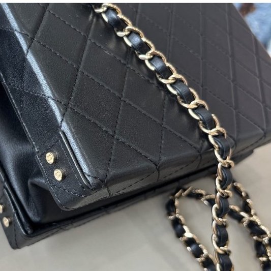 近新品 香奈兒/Chanel 黑金化粧盒子包 芯片款-10