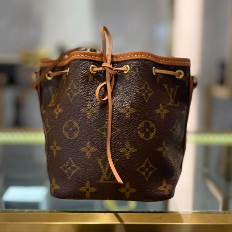 LV Noe BB 束口肩背水桶包-0