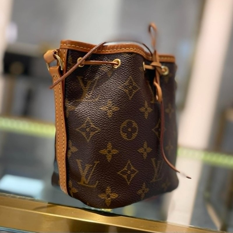 LV Noe BB 束口肩背水桶包-1