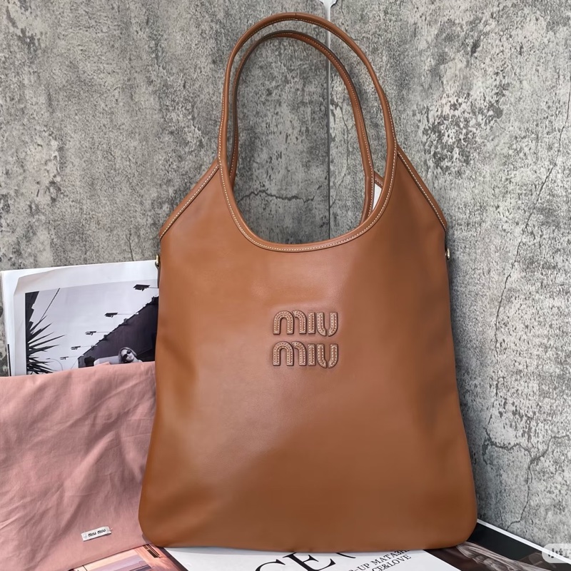 MiuMiu系千金風超限量低價中號ivy手提包肩背包托特包 🪗-4