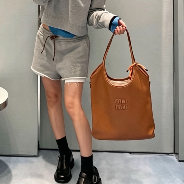 MiuMiu系千金風超限量低價中號ivy手提包肩背包托特包 🪗-8