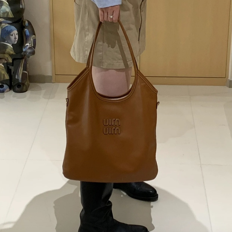 MiuMiu系千金風超限量低價中號ivy手提包肩背包托特包 🪗-26