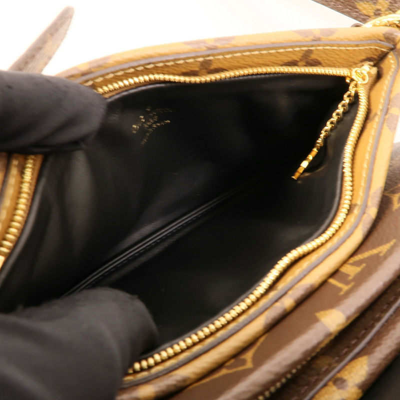 LOUIS VUITTON Mono-Reverse Pochette LV3肩背袋-5