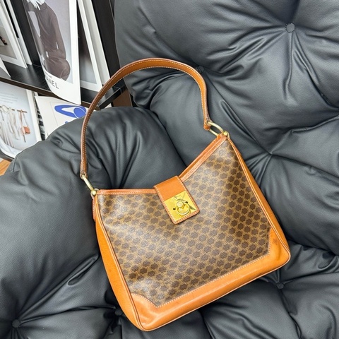 【赫蒂國際精品】Celine 賽琳 Macadam 系列 單肩包 vintage