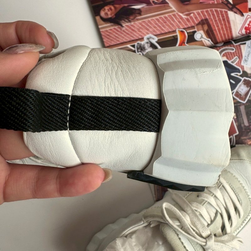 Hermes 白色拼黑休閒鞋38👟-7