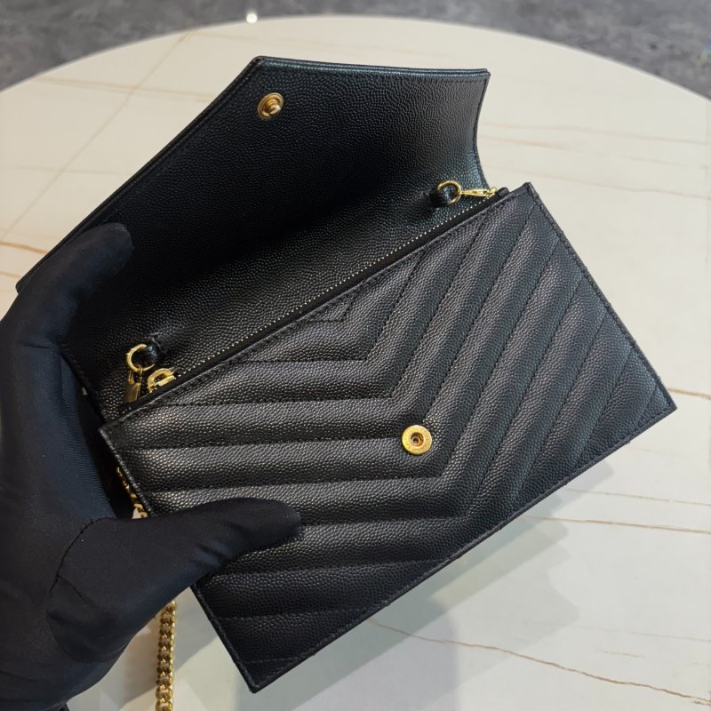 *SHIHNA名牌精品* YSL 黑金 魚子醬信封袋式鏈條WOC-4
