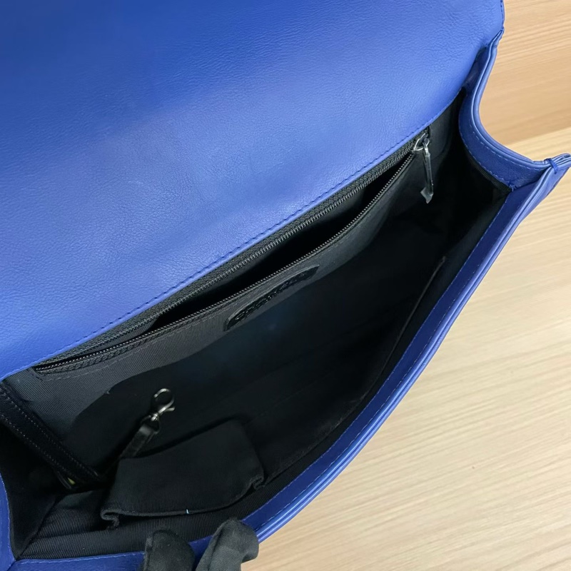 Chanel  LEBOY 藍銀 羊皮大號2013年 17開 單肩斜挎鏈條包 有卡有塵袋 無盒子 尺寸底長30*高22*寬8*-7