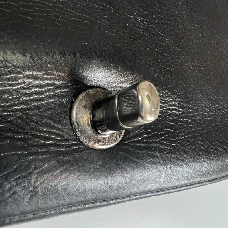 CHANEL 季節款肩背包牛皮黑 保卡款18開-10