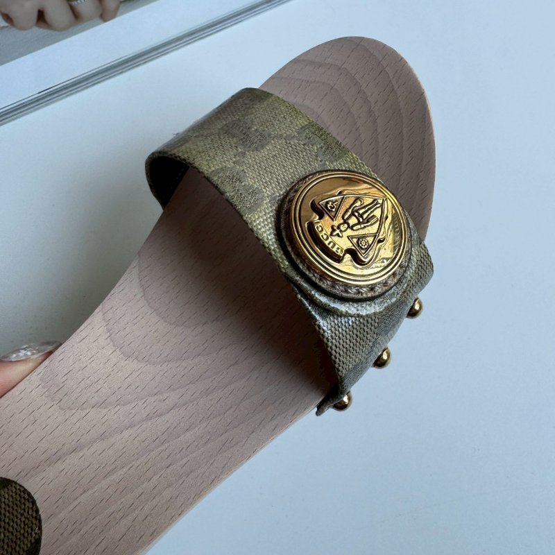 ✨全網最低 Gucci 米白拼烏木色經典花紋拖鞋35.5-11