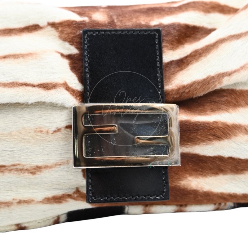 中古 芬迪 Fendi 動物印花 Animal Print 小馬毛 Pony Hair Baguette 法棍包 棕白色手袋-39
