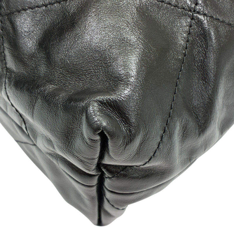 黑色 牛皮 22 中號 肩背包 金釦【CHANEL 香奈兒】 AS3261-10