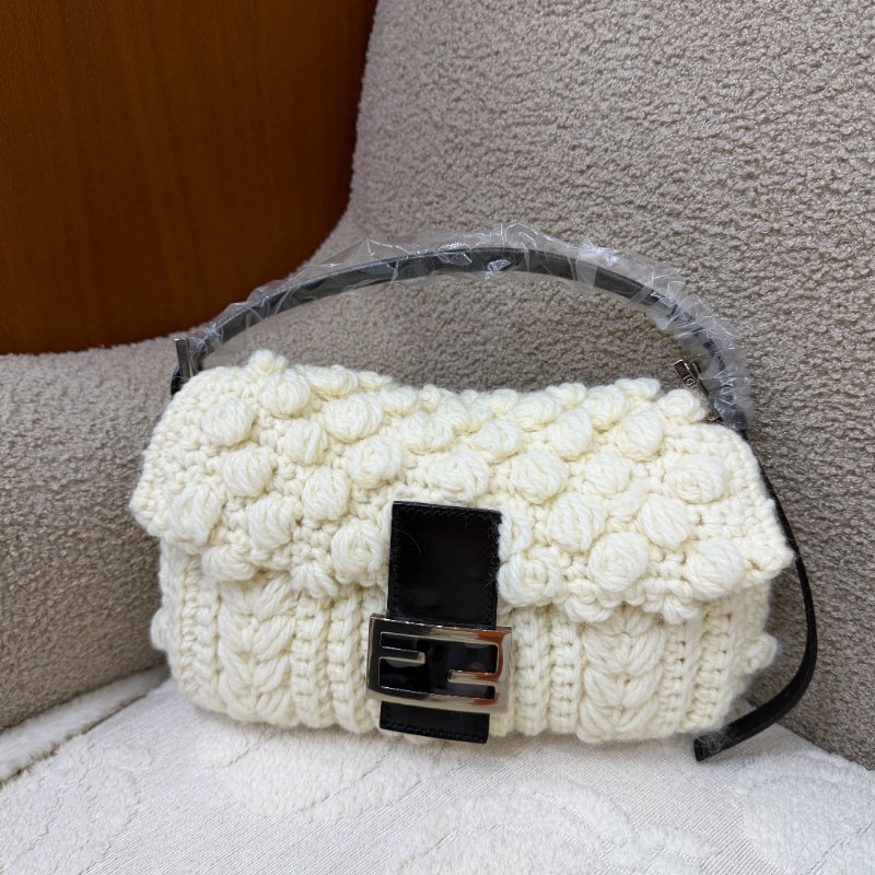 中古 芬迪 Fendi Mamma 法棍包 Baguette Knit Wool  針織羊毛手袋-0