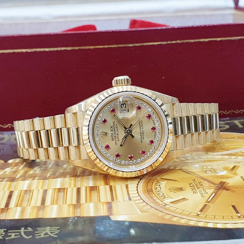 【大眾名錶】ROLEX勞力士 69178 Datejust 女錶18K蠔式 小紅寶石多層鑽面盤 太陽圈 錶徑26mm 自動上鍊 大眾名錶G271-4