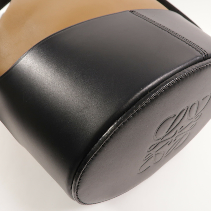 LOEWE 牛皮皮革Balloon Bucket Medium手挽肩背兩用袋-11