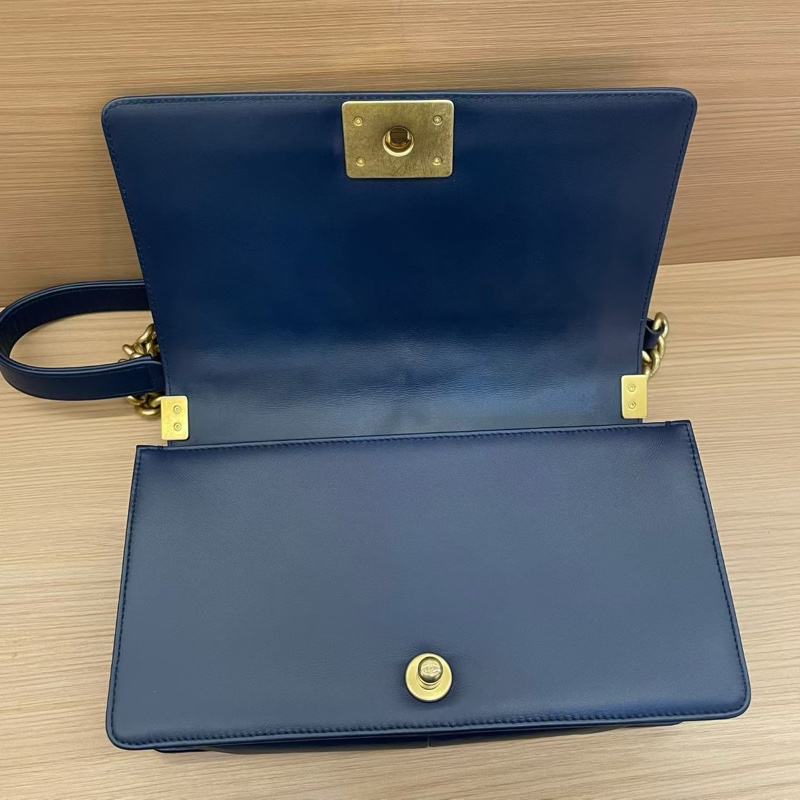 Chanel 藍金 LEBOY 羊皮 中號 菱格金扣鏈條包 有卡 有塵袋 無盒子 尺寸底長25*高15寬8*-6