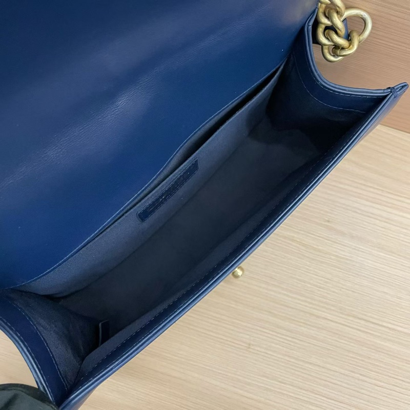 Chanel 藍金 LEBOY 羊皮 中號 菱格金扣鏈條包 有卡 有塵袋 無盒子 尺寸底長25*高15寬8*-7