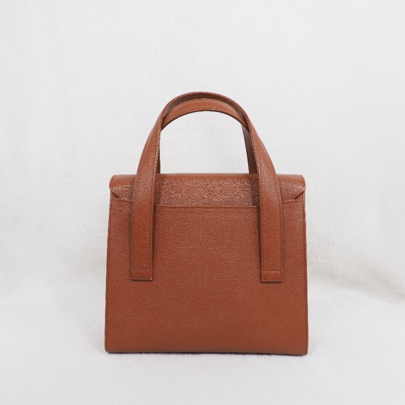 GIVENCHY 金圈手提包 焦糖色-1