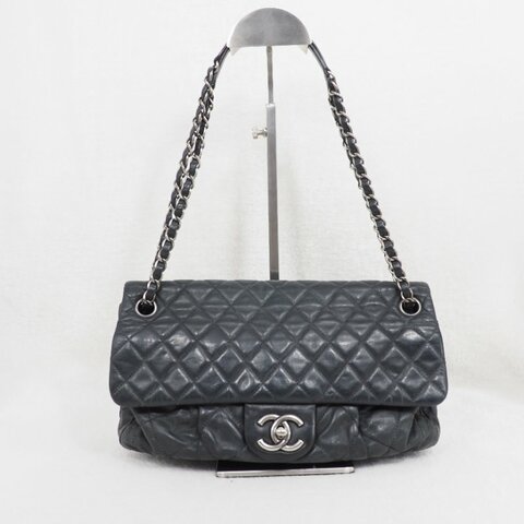 CHANEL 炭灰色 flap bag
