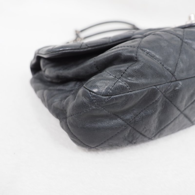 CHANEL 炭灰色 flap bag-6