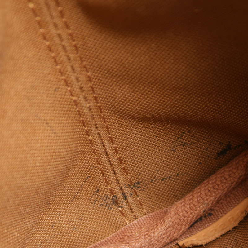 LOUIS VUITTON Monogram Nano Noe肩背袋-15