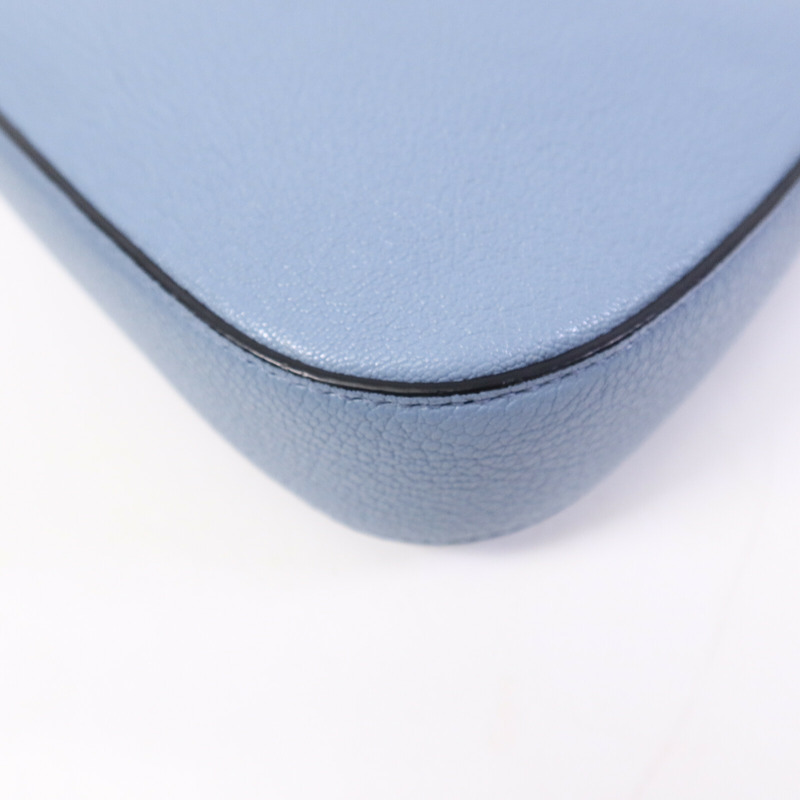 Miu Miu 牛皮皮革Hobo肩背袋-11