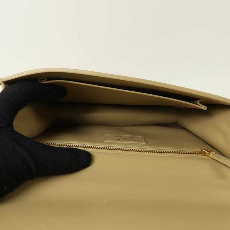 Dior 牛皮皮革Montaigne 30肩背袋-4