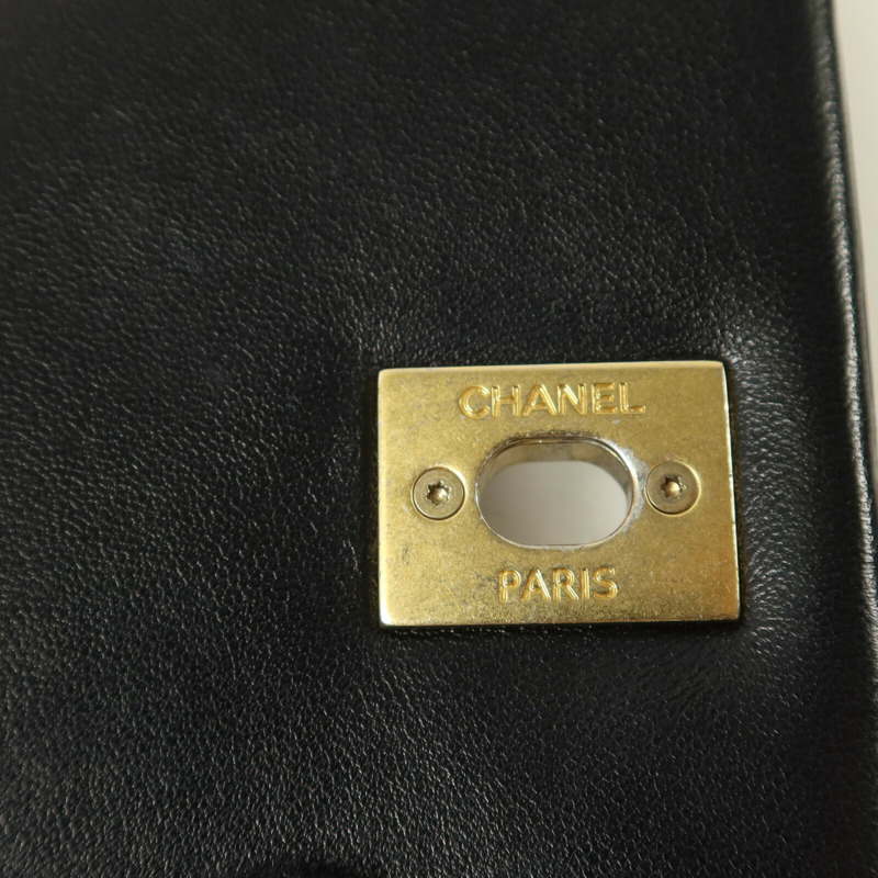 CHANEL 羊皮皮革Chain Shoulder鏈帶肩背袋-8