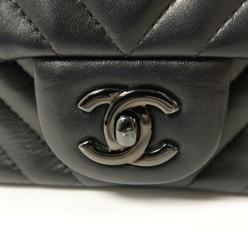 CHANEL 羊皮皮革Mini Flap Bag鏈帶肩背袋-9