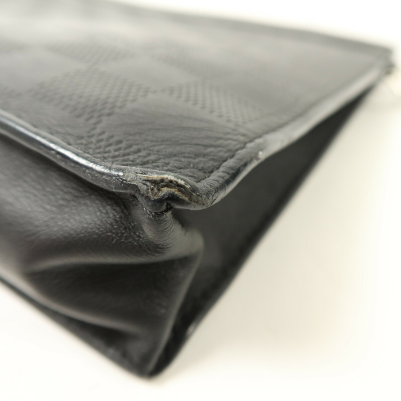 LOUIS VUITTON Damier Infini Stand Pouch銀扣手拿包-9