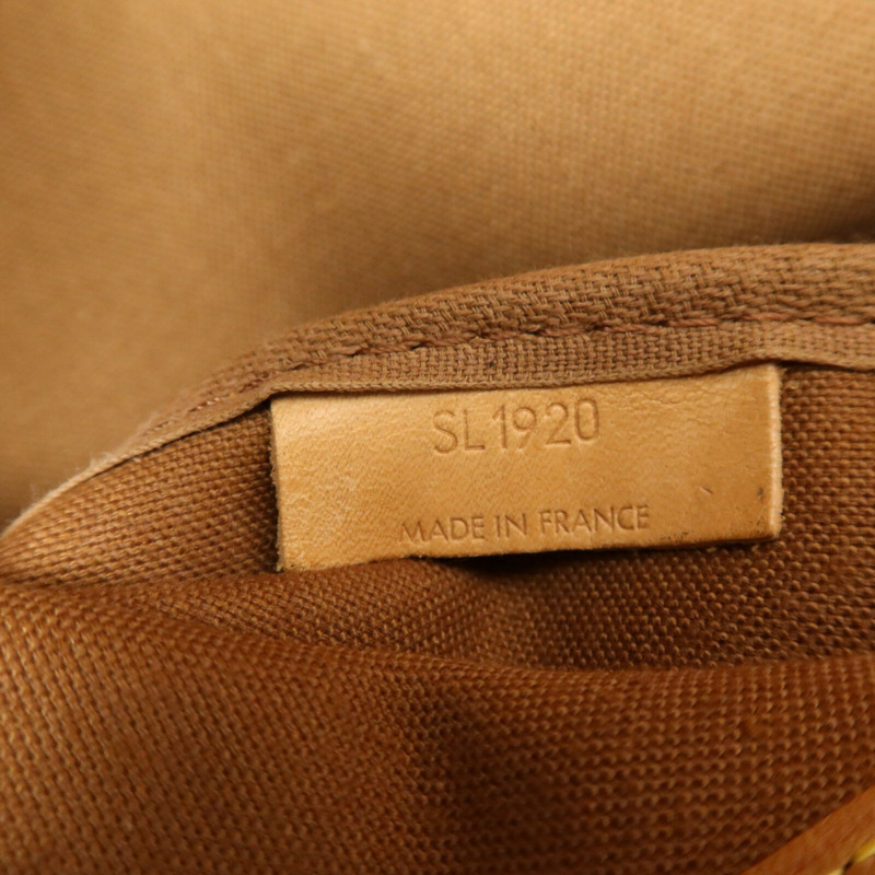 LOUIS VUITTON Monogram Saumur 43肩背袋-7