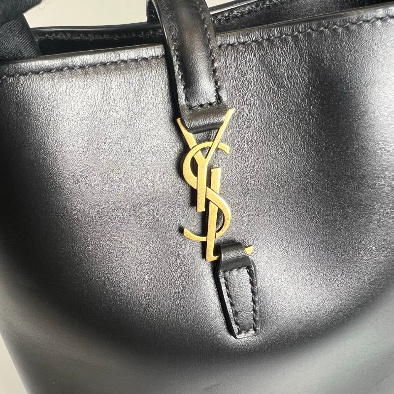 YSL 765870 黑金LE 37 MINI 水桶包-7