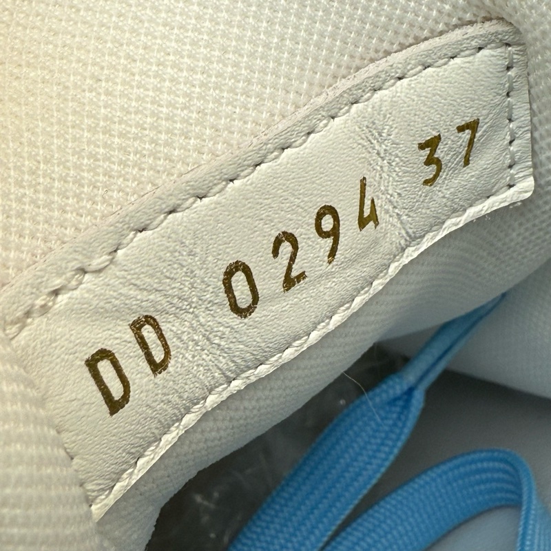 LOUIS VUITTON/路易威登 LV Trainer 24款 天空藍-7