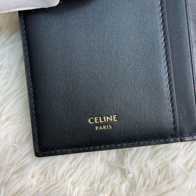 Celine 亮澤牛皮革配零錢袋錢包-9