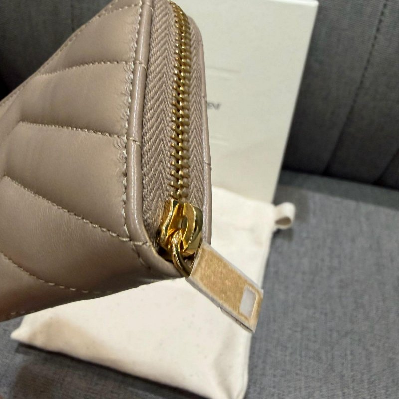 💎Han's house精品服飾💎SAINT LAURENT YSL 小羊皮 零錢包 義大利製 現貨 原價22100-2