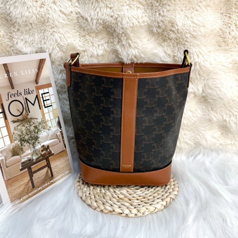 CELINE TRIOMPHE 黃褐色 老花 塗層帆布拼牛皮 小號 水桶包-0