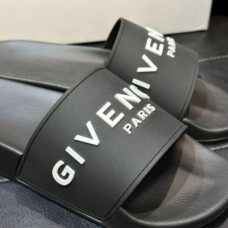 💎Han's house精品服飾💎GIVENCHY 紀梵希 拖鞋 現貨UK 7 8 9 原價15000-2