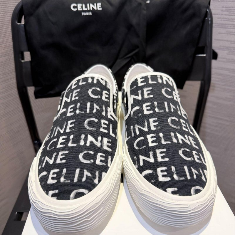 💎Han's house精品服飾💎 CELINE 滿版 懶人鞋 義大利製 原價23500 現貨41-2