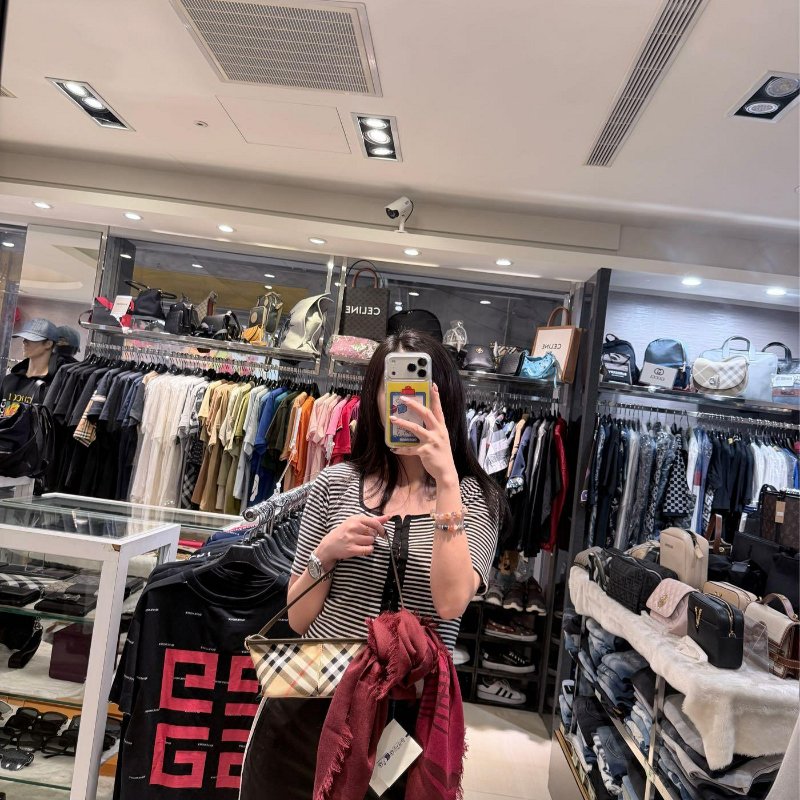 💎Han's house精品服飾💎 Burberry 戰馬 絲巾 圍巾 領巾 義大利製200x70CM-5