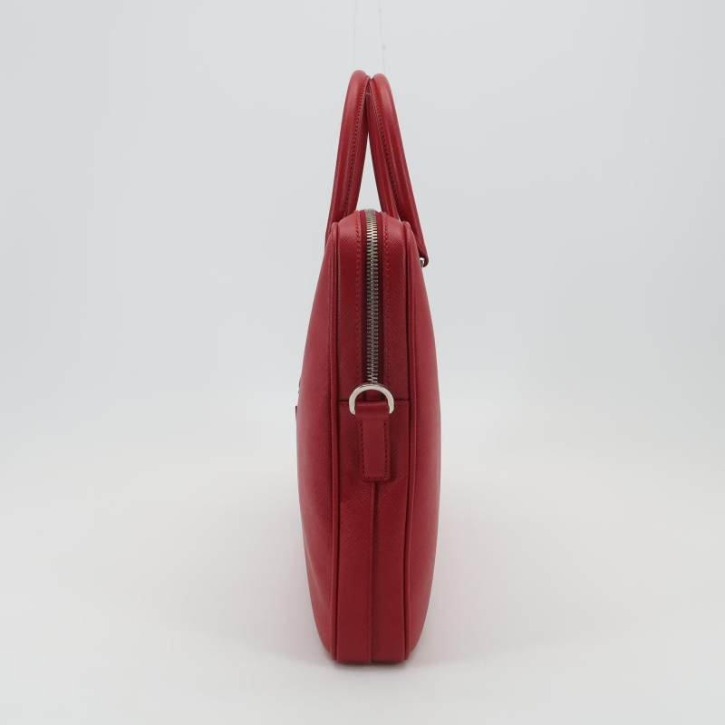 Prada 牛皮純色三角標誌斜背包單肩包-2