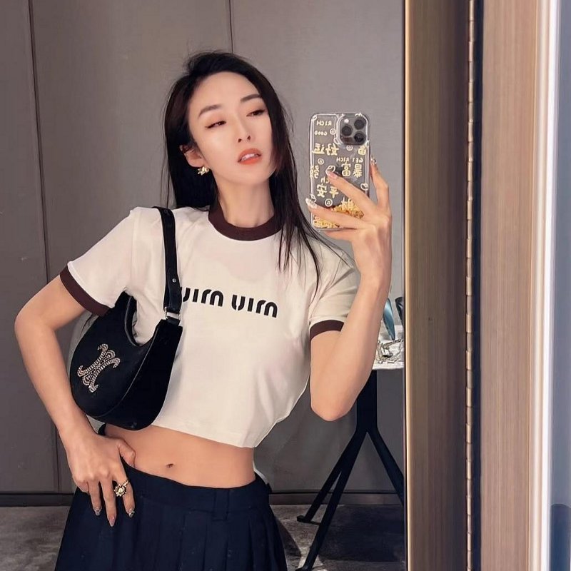 💎Han's house精品服飾💎 CELINE 腋下包 義大利製 現貨 原價72000-7