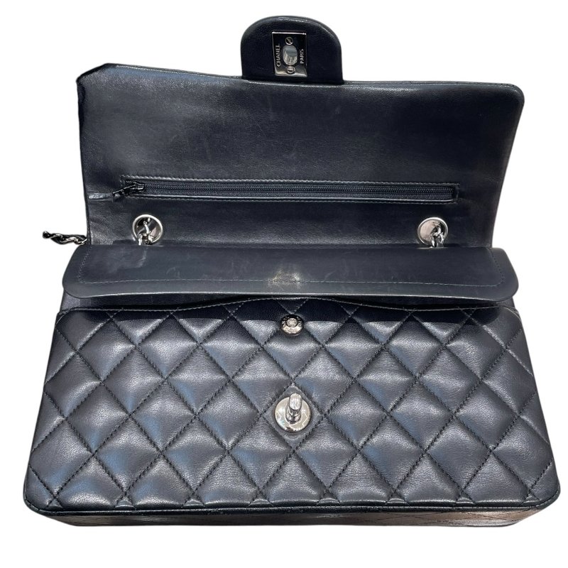 CHANEL 香奈兒 MATELASSE CF25 經典口蓋包 25公分 羊皮 黑色 銀釦-12