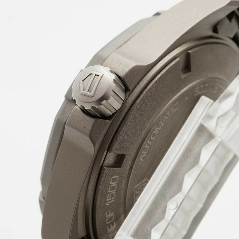 TAG Heuer Aquaracer Vanford限量版WAY208F黑色錶盤男士腕錶-7