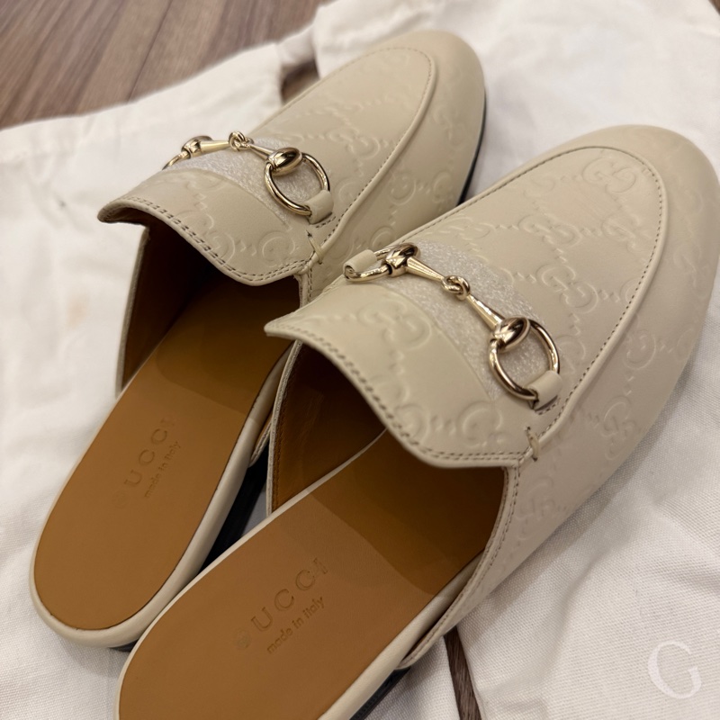 Gucci 經典馬銜釦 GG印花白色牛皮穆勒拖-3
