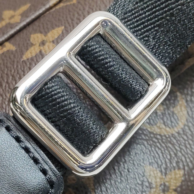 Louis Vuitton (LV) Christopher中型牛皮Monogram印花垂蓋雙肩包晶片款-9