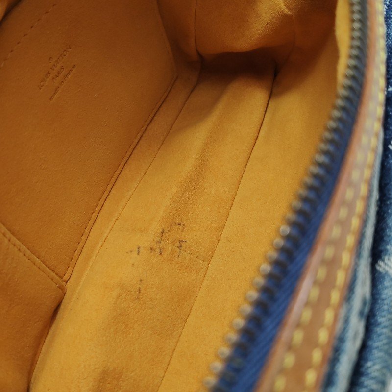 Louis Vuitton (LV) 帆布植鞣革老花腰包胸包-9