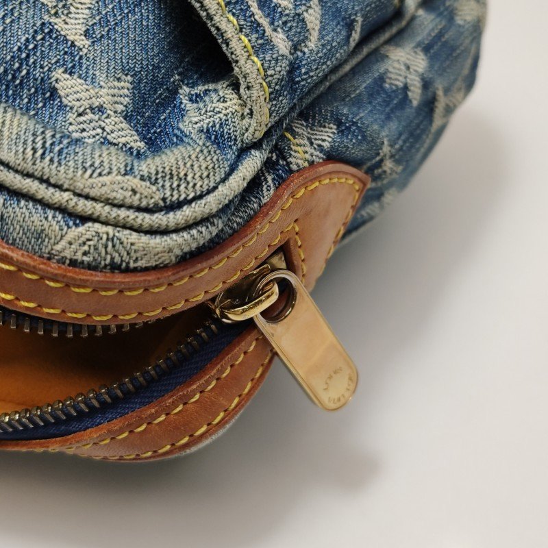 Louis Vuitton (LV) 帆布植鞣革老花腰包胸包-14