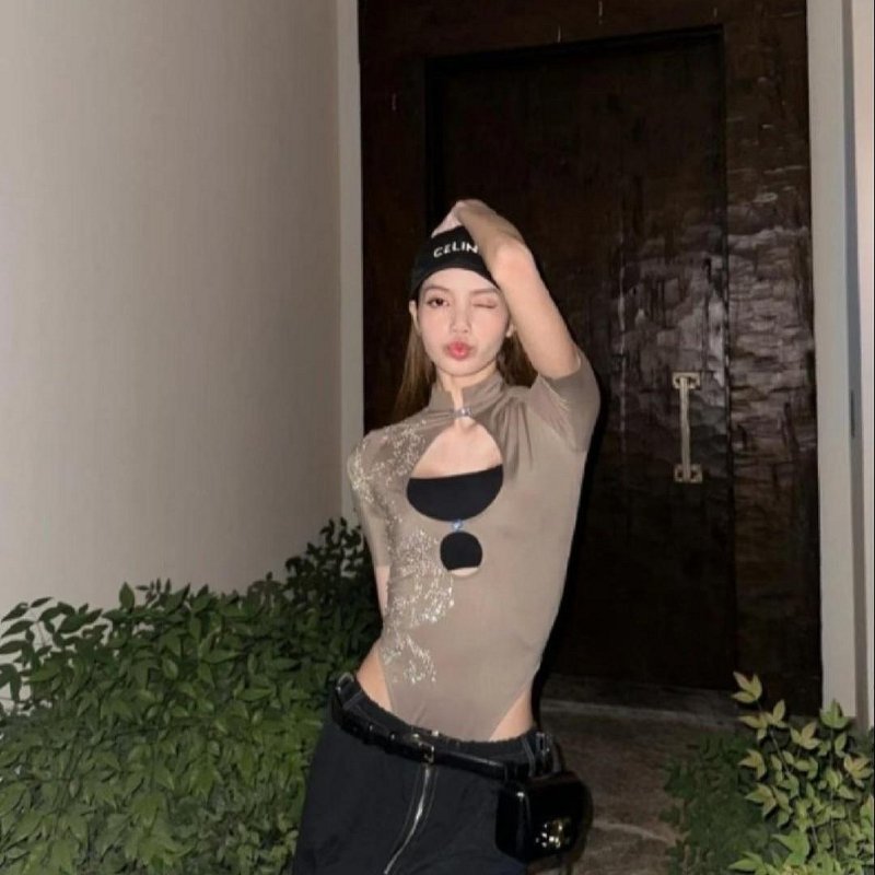 💎Han's house精品服飾💎CELINE 凱旋門 小牛皮 腰包 側背包 原價53000-7