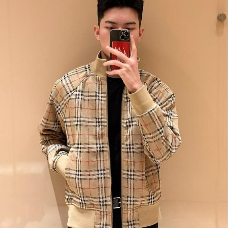 💎Han's house精品服飾💎 BURBERRY 格紋 外套 原價38800-0